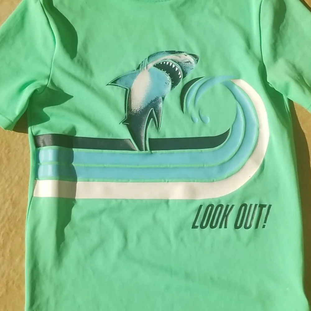 GAP mint green rash guard large 10